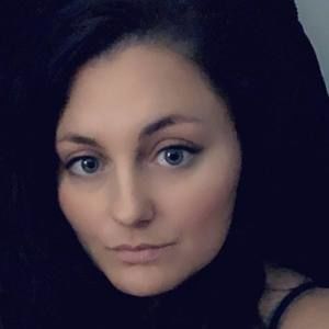 Meet your Posher, Kendra